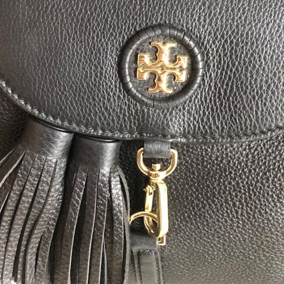 **SOLD**TORY BURCH Whipstitch Leather Logo Black Backpack - Picture 5 of 13